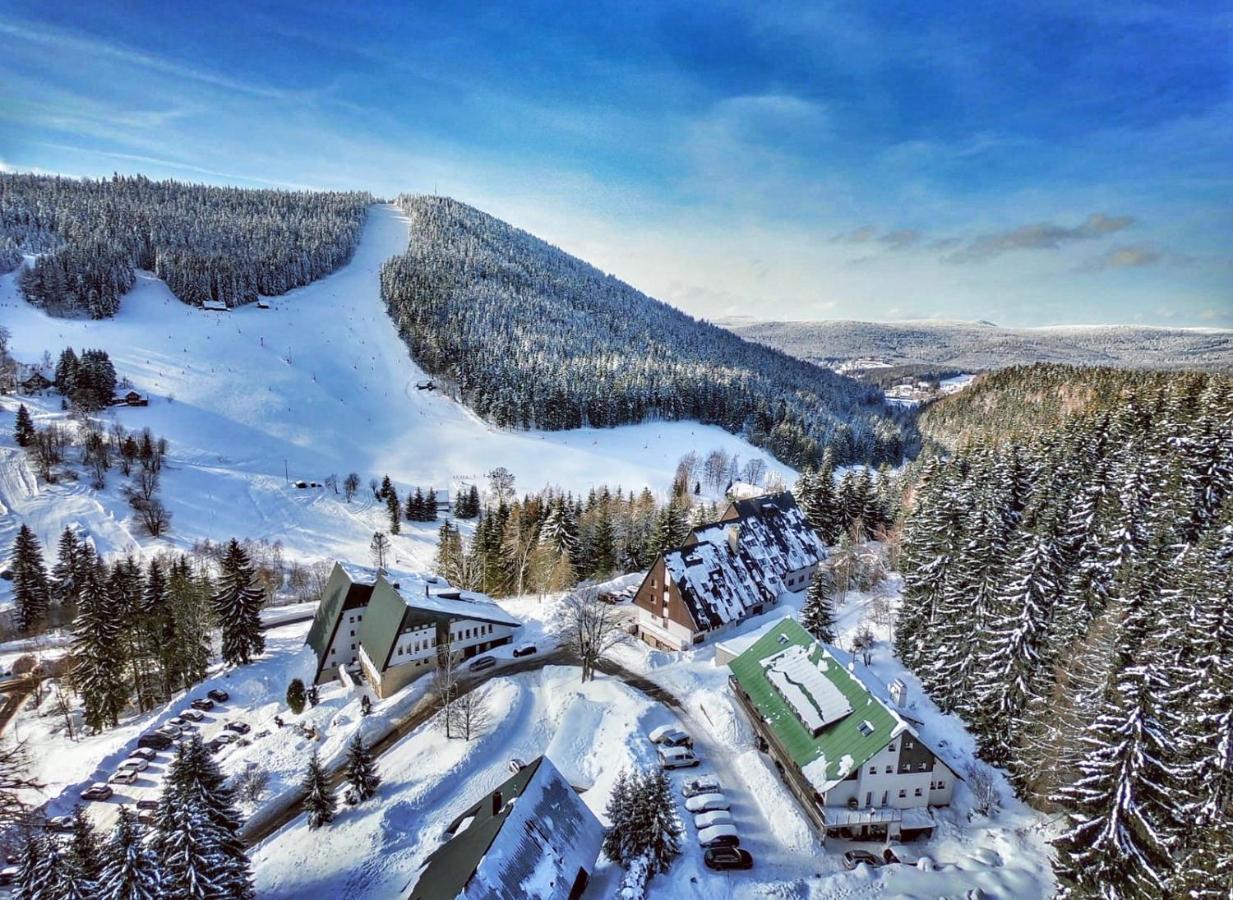Pension Renata Гаррахов Экстерьер фото