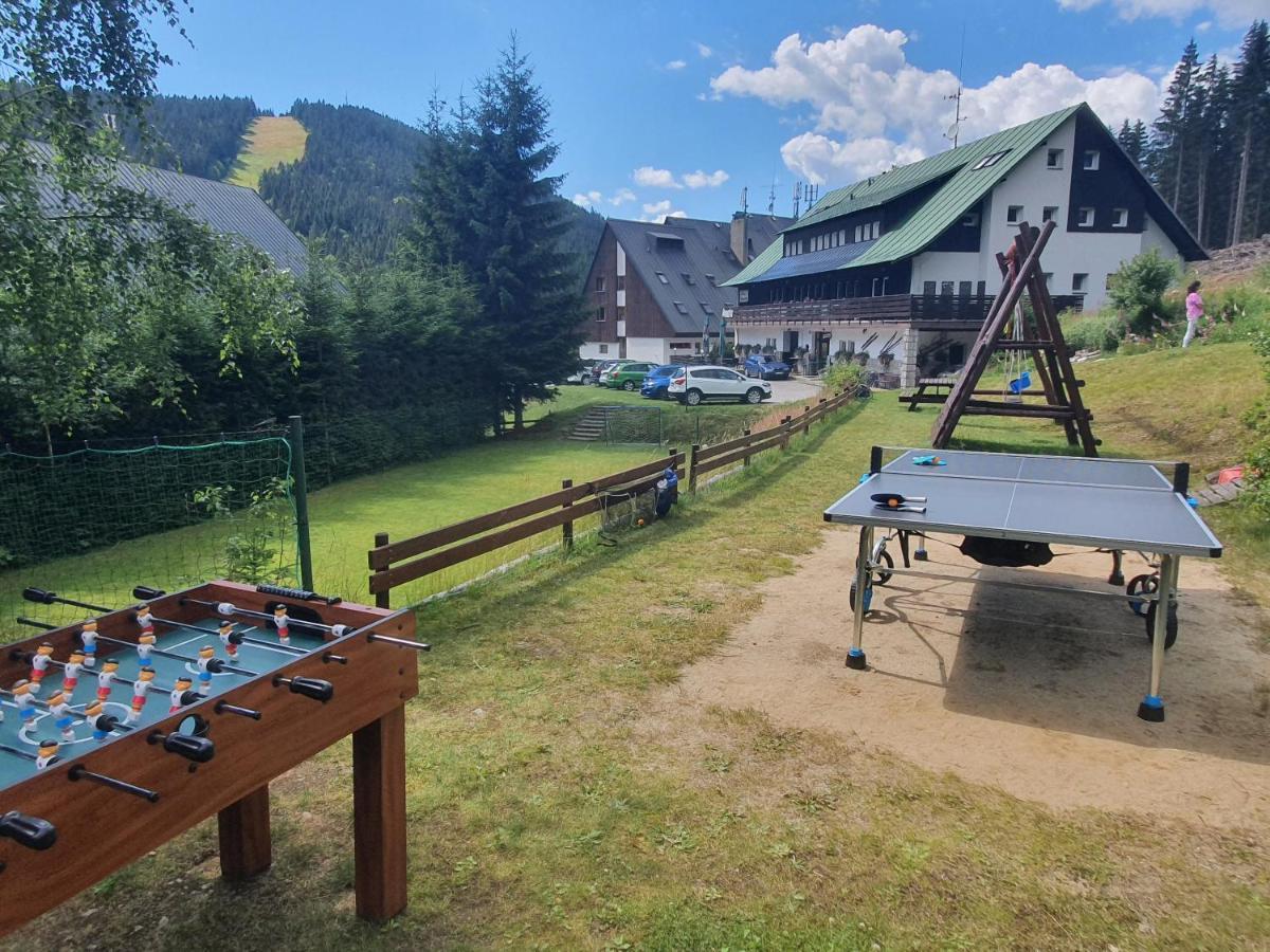 Pension Renata Гаррахов Экстерьер фото